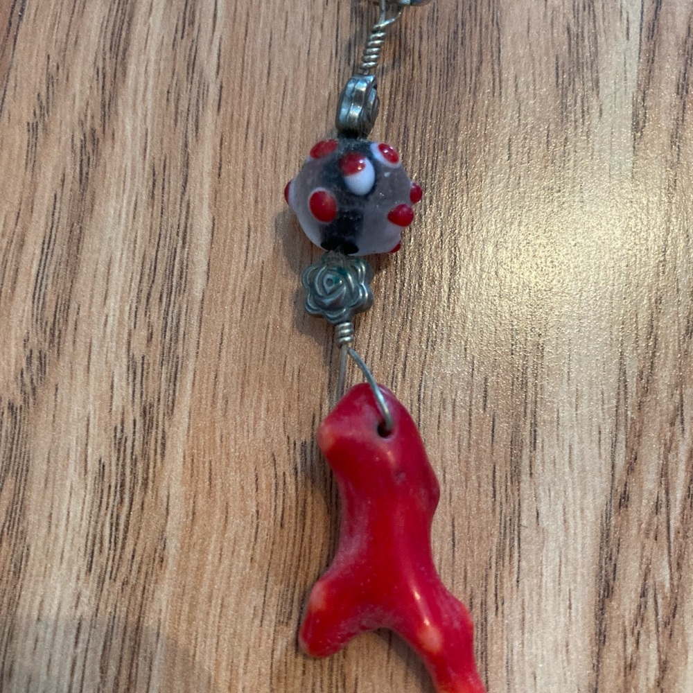 Necklace - Picture 2 of 3